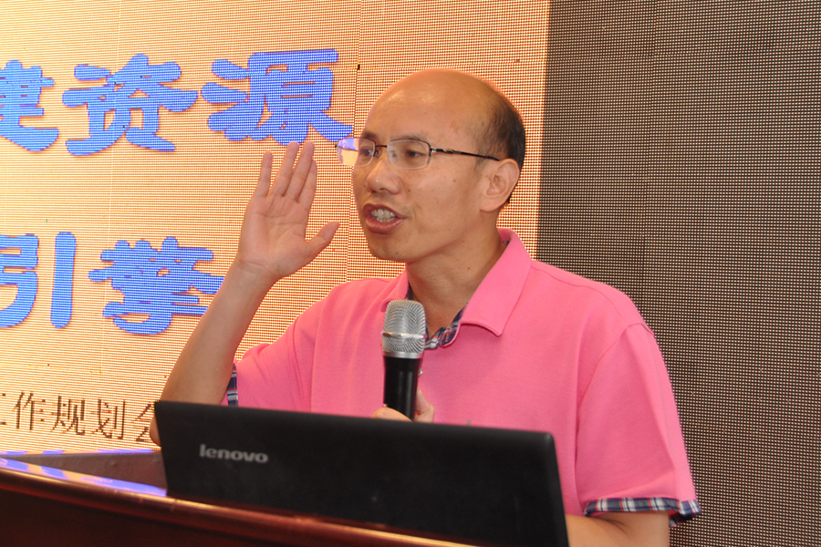 董事長.jpg 董事長.jpg