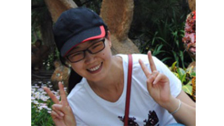 王建紅--中國農大動物營養博士
現任：技術研究室主任助理，兩年工作中獲得許多鍛煉機會，優秀的同事也在影響和幫助著我的進步，凝結為成長路上最寶貴的經歷。